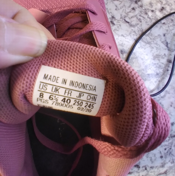 Adidas Women's Pink Running Shoes - Picture 4 of 9